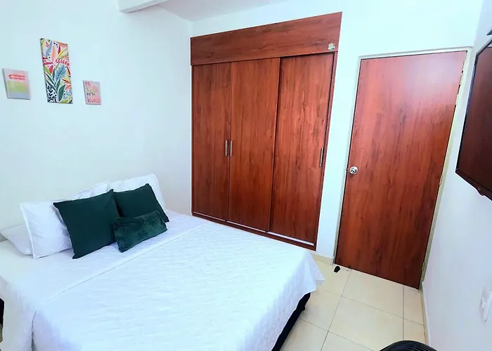 Apartamento Ubicado En El Corazon De La Ciudad, Centros Comerciales Y Parque Deportivo