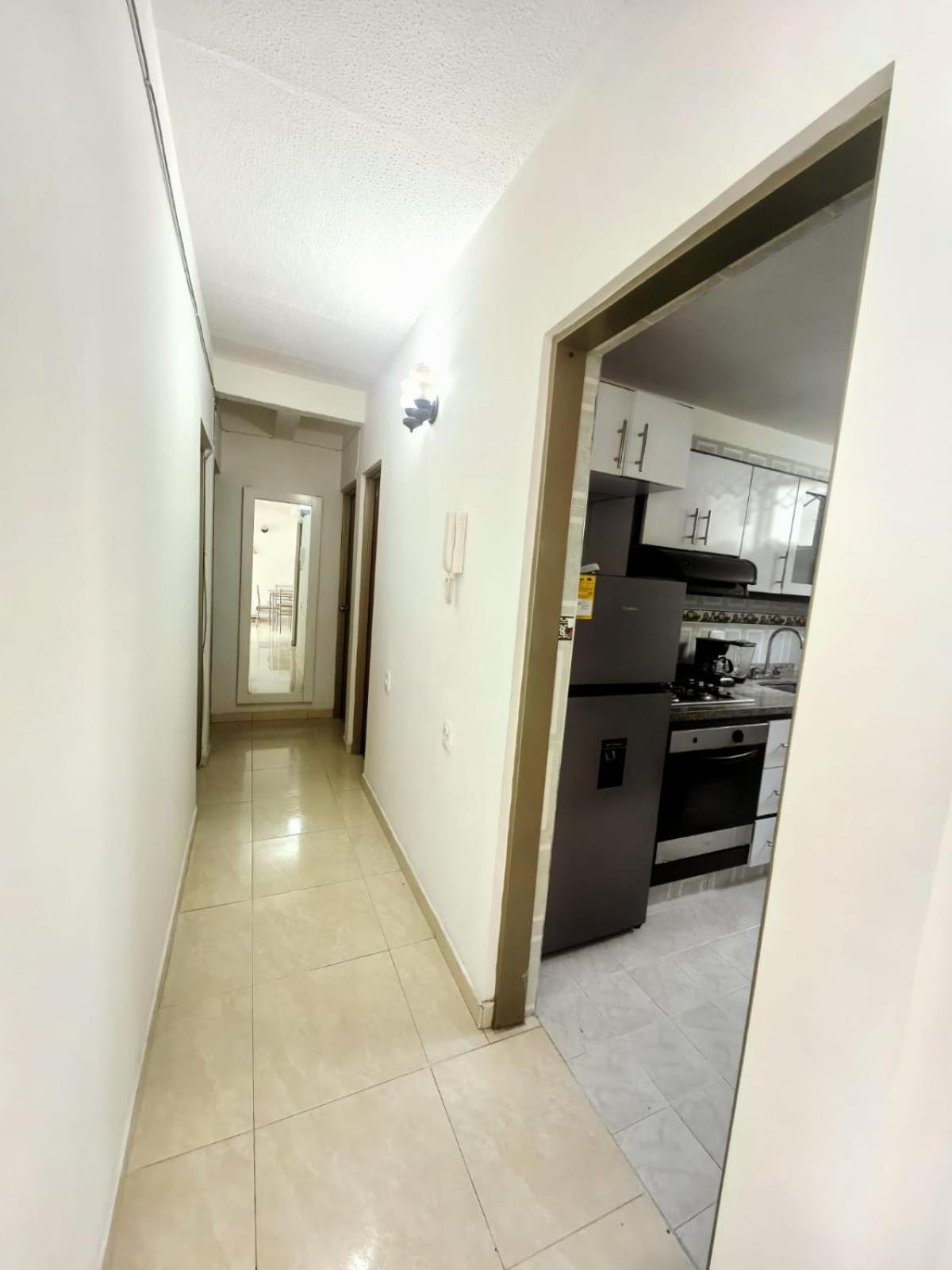 Ubicado En El Corazon De La Ciudad, Centros Comerciales Y Parque Deportivo Apartment