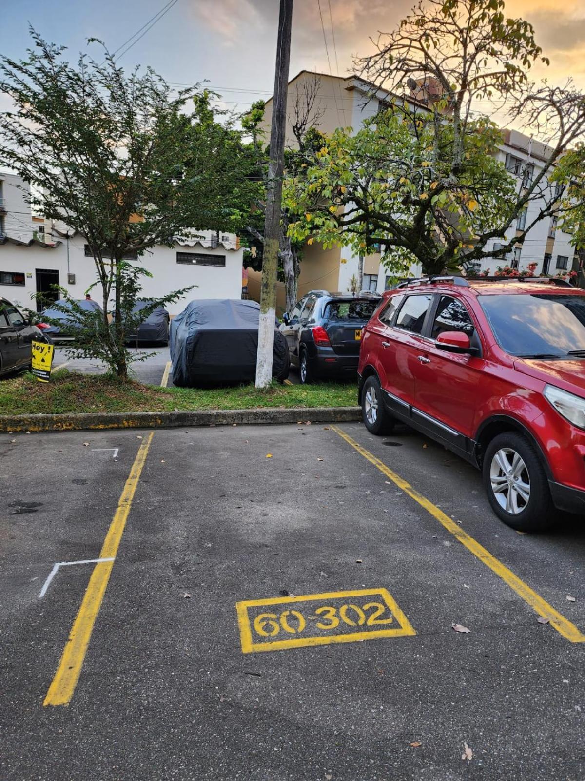 Apartment Ubicado En El Corazon De La Ciudad, Centros Comerciales Y Parque Deportivo Ibague